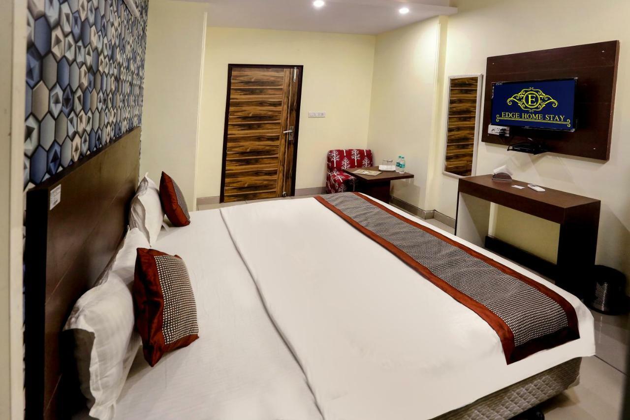 Airport Hotel Edge Home Stay New Delhi Exterior photo
